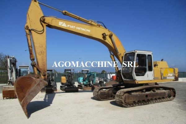 : FIAT HITACHI_FH220_Escavatori