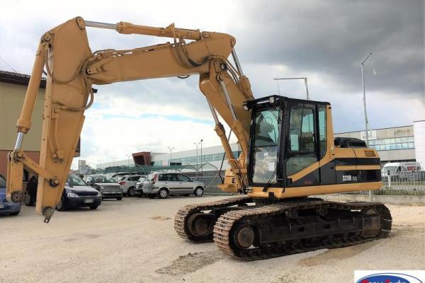 : CATERPILLAR _320 BS_Escavatori